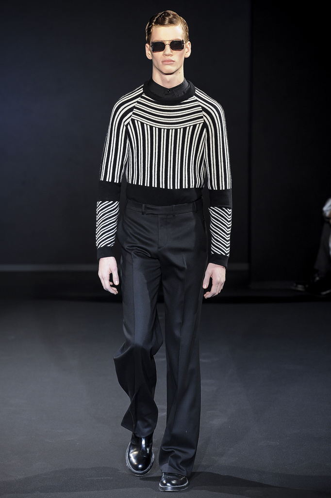 Les Hommes 2013ﶬbDDƬ