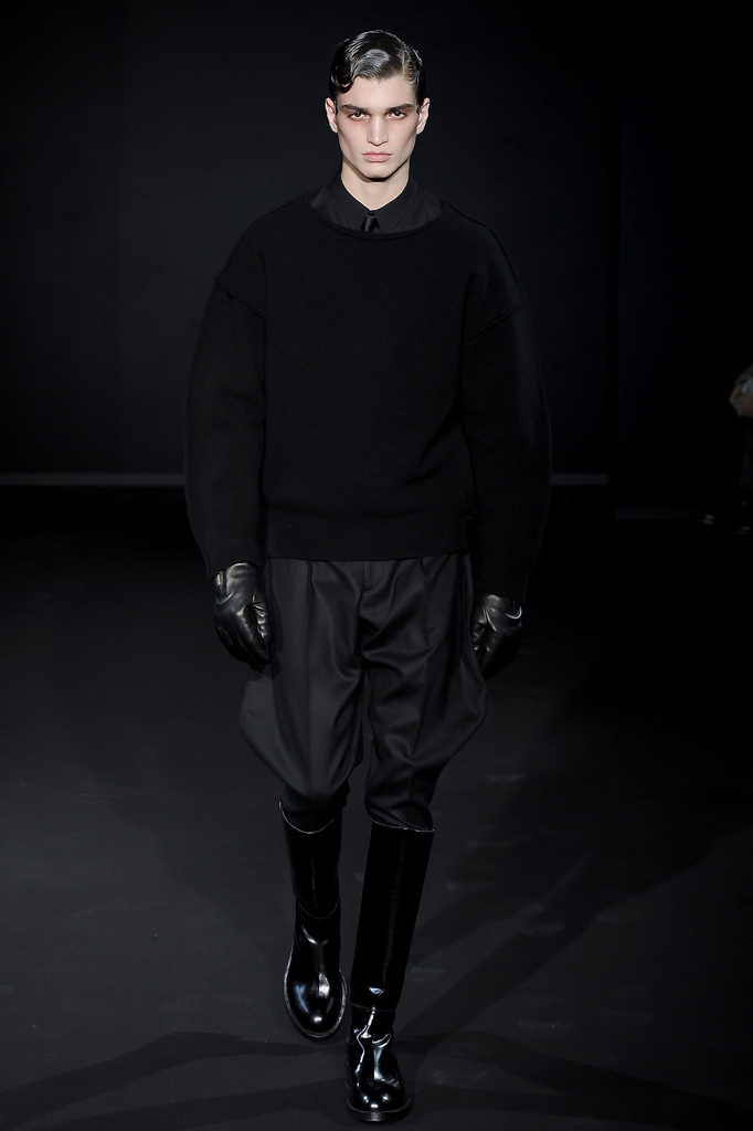 Les Hommes 2013ﶬbDDƬ