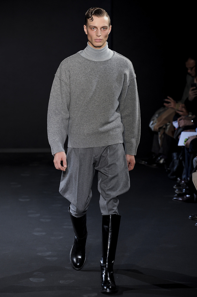Les Hommes 2013ﶬbDDƬ