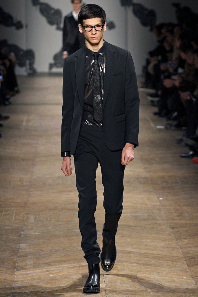 Viktor & Rolf 2013ﶬbDDƬ