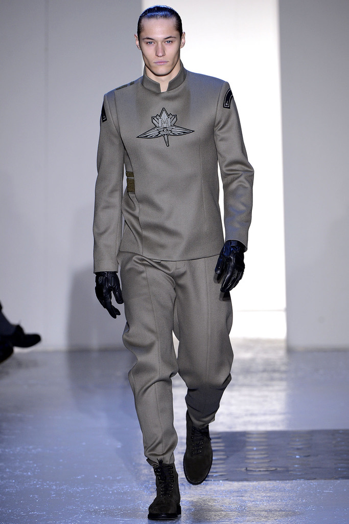 Mugler 2013ﶬbDDƬ