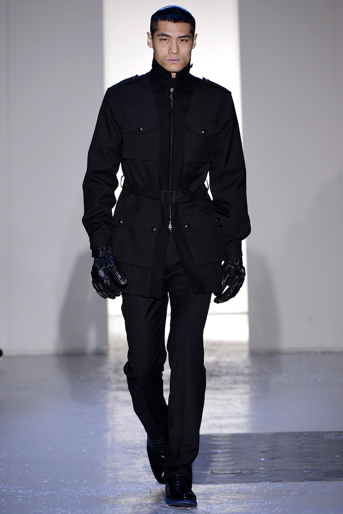 Mugler 2013ﶬbDDƬ