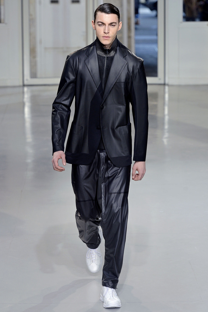 Issey Miyake 2013ﶬbDDƬ