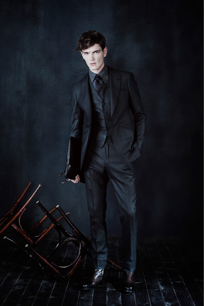Berluti 2013ﶬbDDƬ