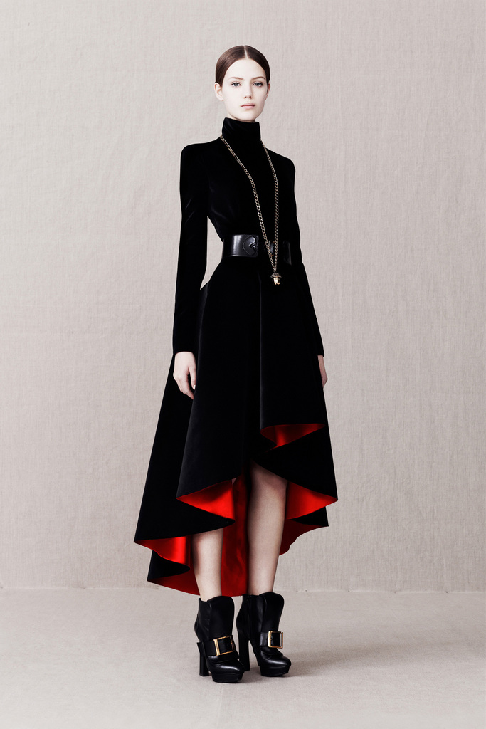 Alexander McQueen 2013DDƬ