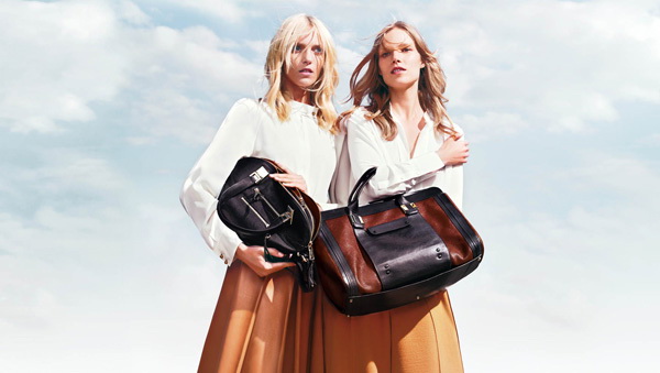 Chloe 2012ﶬVDƬ