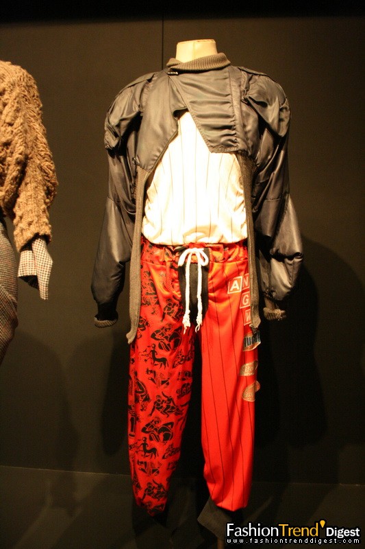 Vivienne Westwood世界巡回時裝展香港站 