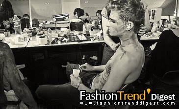 FTD-foto̽IJohn Galliano_(zhn)ʿ