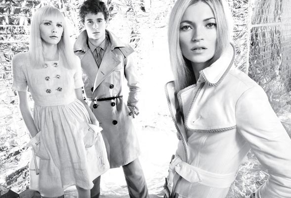 Burberry 2007ďVDƬ