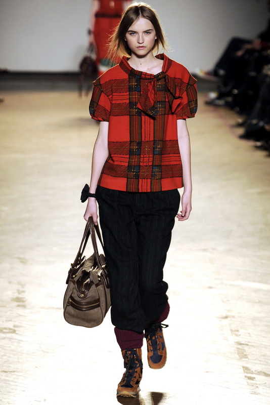 Marc by Marc Jacobs 09ﶬDƬ