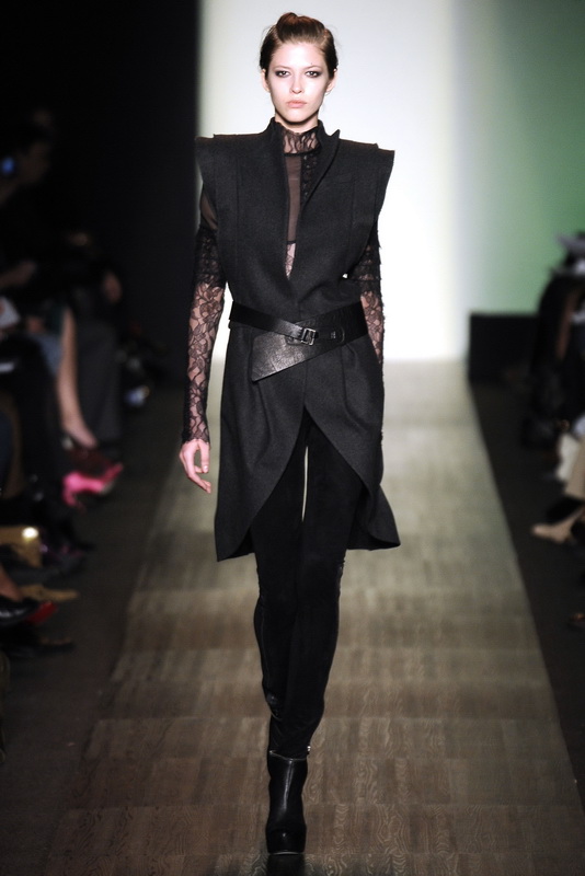 Max Azria Collection 09ﶬDƬ