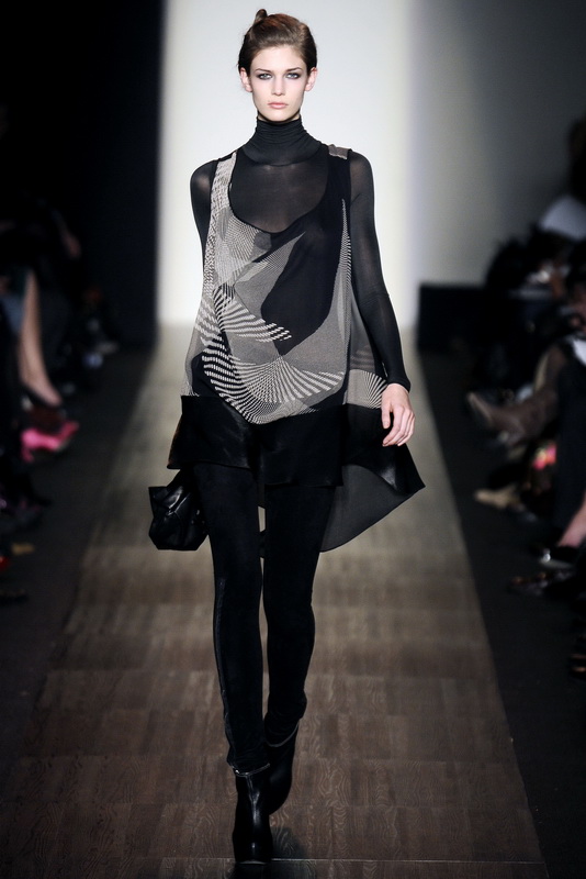 Max Azria Collection 09ﶬDƬ