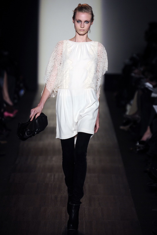 Max Azria Collection 09ﶬDƬ