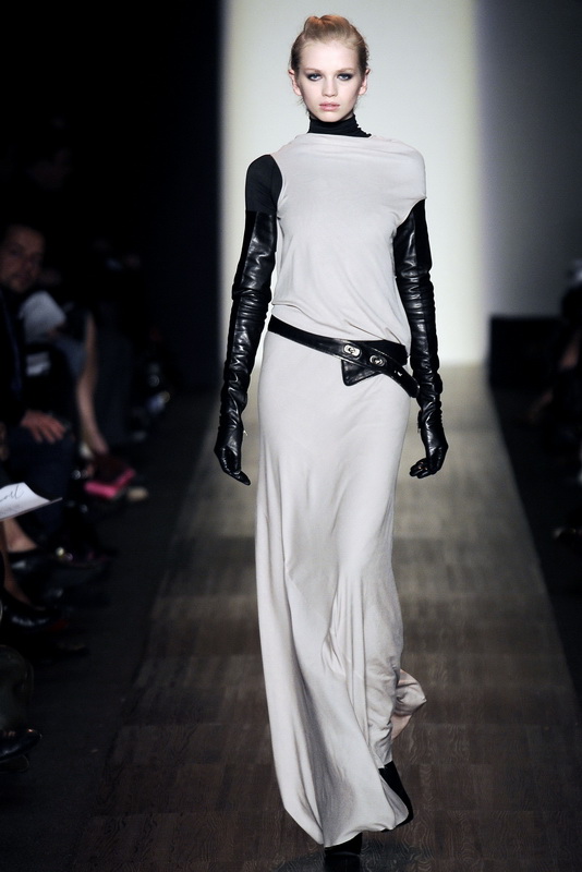 Max Azria Collection 09ﶬDƬ