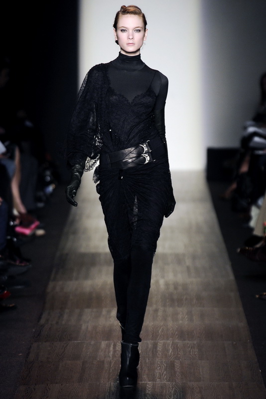 Max Azria Collection 09ﶬDƬ