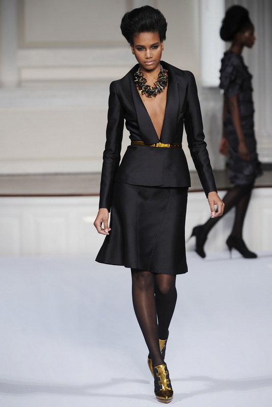Oscar De La Renta 09ﶬDƬ