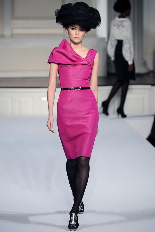 Oscar De La Renta 09ﶬDƬ
