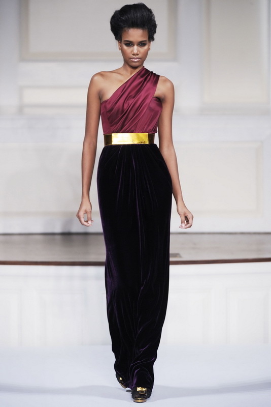 Oscar De La Renta 09ﶬDƬ