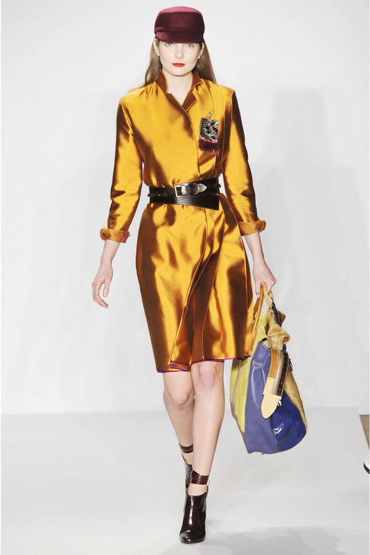 Isaac Mizrahi 09ﶬDƬ