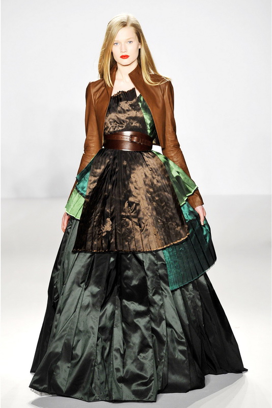 Isaac Mizrahi 09ﶬDƬ
