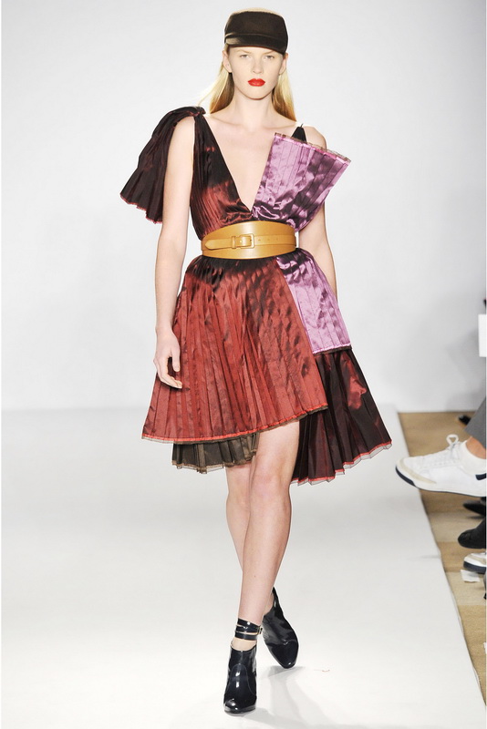 Isaac Mizrahi 09ﶬDƬ