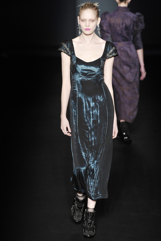 Alberta Ferretti 09ﶬDƬ