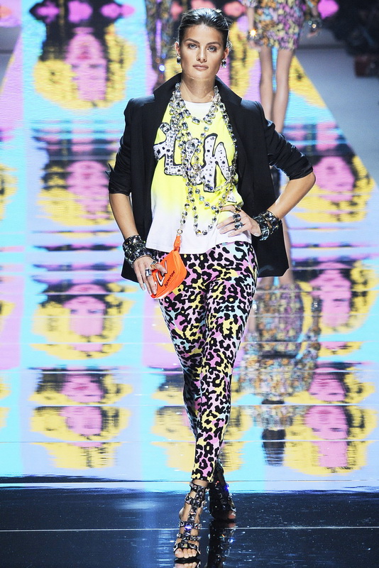 Blumarine 09ﶬDƬ