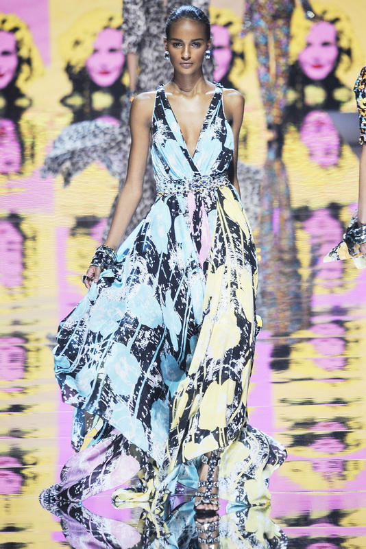 Blumarine 09ﶬDƬ
