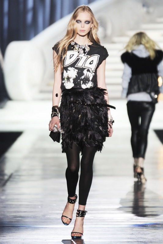 Dsquared 2 09ﶬDƬ
