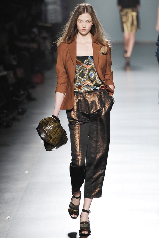 Etro 09ﶬDƬ