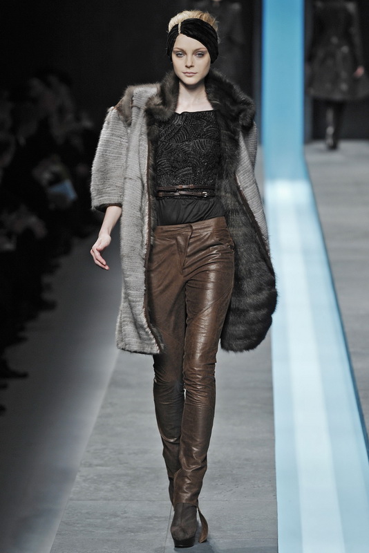 Fendi 09ﶬDƬ