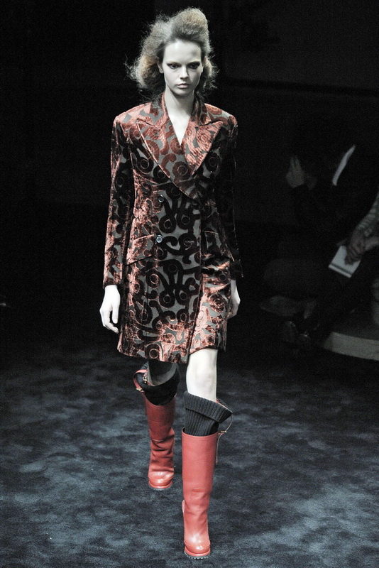 Prada 09ﶬDƬ