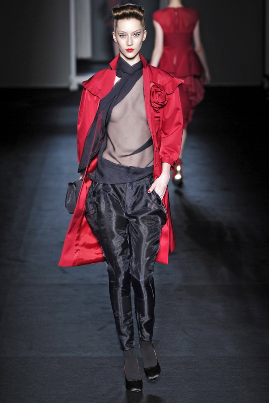 Moschino 09ﶬDƬ