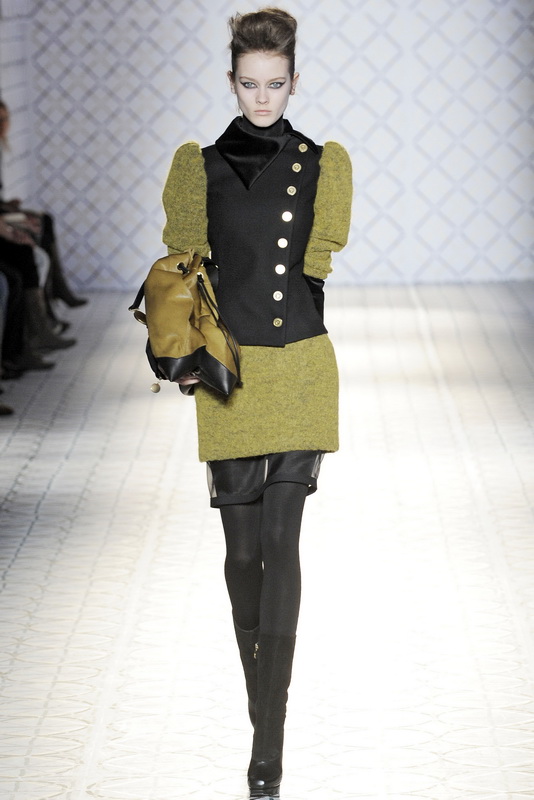 Pollini By Rifat Ozbek 09秋冬