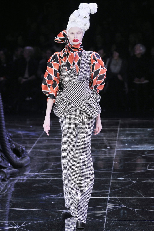 Alexander Mcqueen 09ﶬDƬ