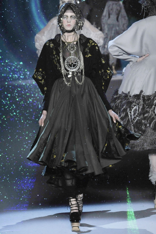 John Galliano 09ﶬDƬ
