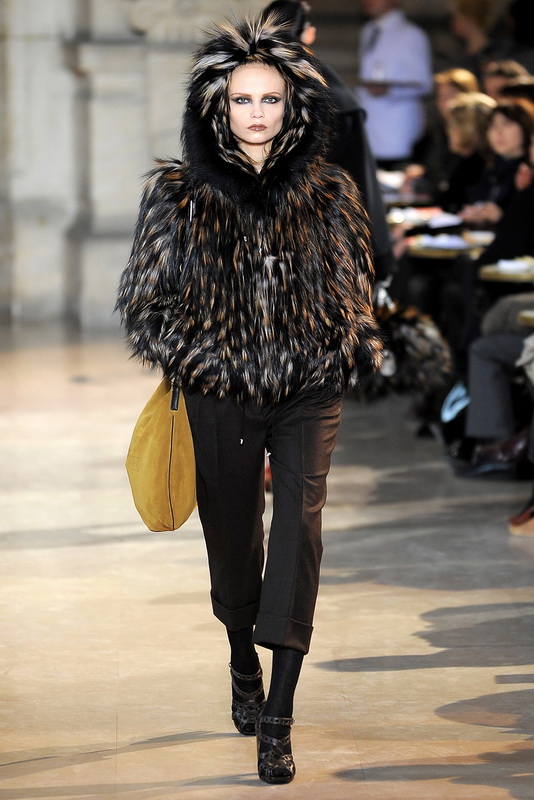 Loewe 09ﶬDƬ