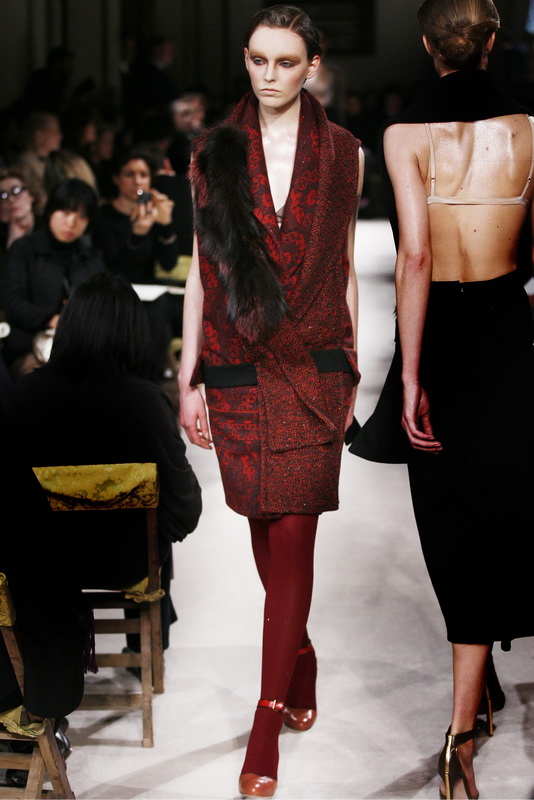 Miu Miu 09ﶬDƬ