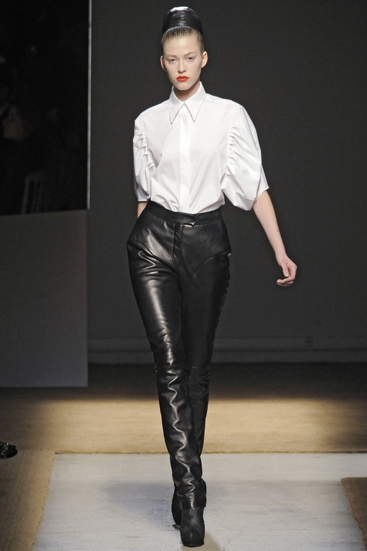 Yves Saint Laurent 09ﶬDƬ