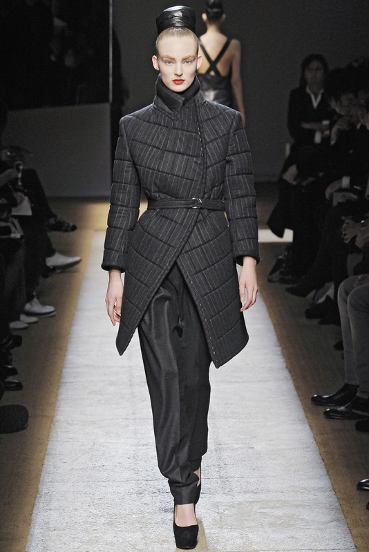 Yves Saint Laurent 09ﶬDƬ