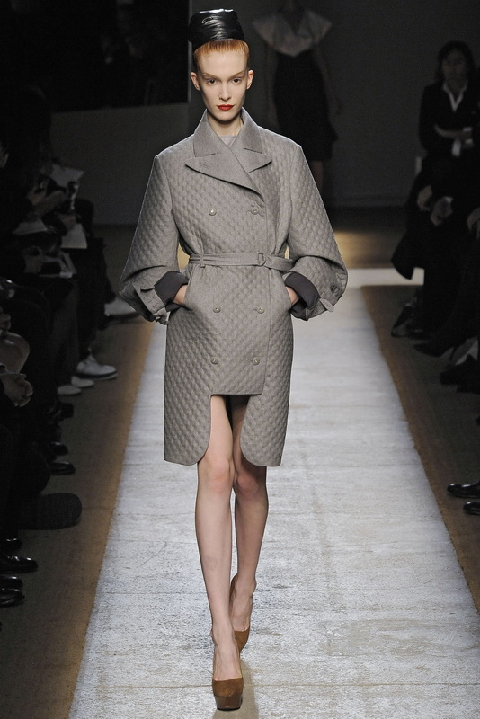 Yves Saint Laurent 09ﶬDƬ