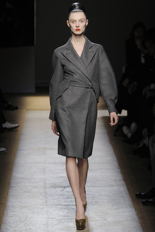 Yves Saint Laurent 09ﶬDƬ