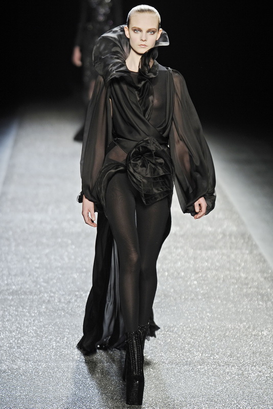 Nina Ricci 09ﶬDƬ