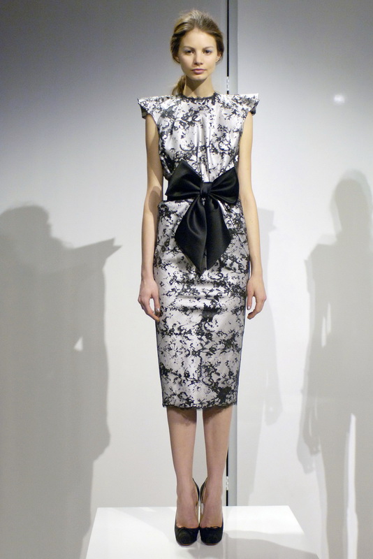 Marchesa 09ﶬDƬ