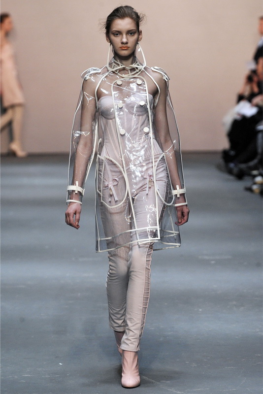 Richard Nicoll 09ﶬDƬ