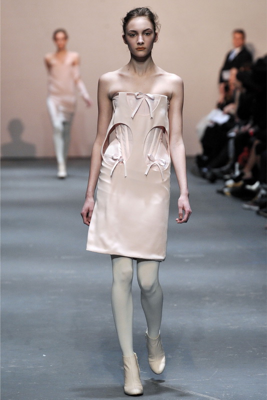 Richard Nicoll 09ﶬDƬ