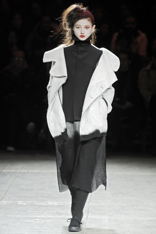 Yohji Yamamoto 09ﶬDƬ