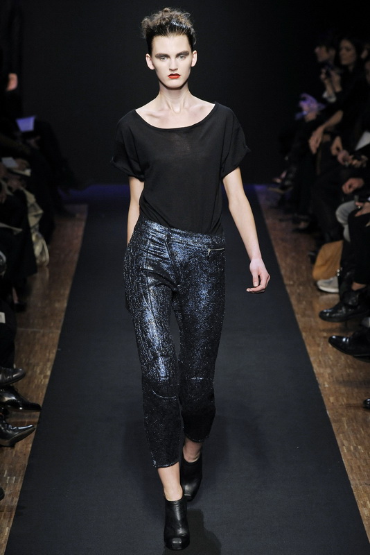 Costume National 09ﶬDƬ