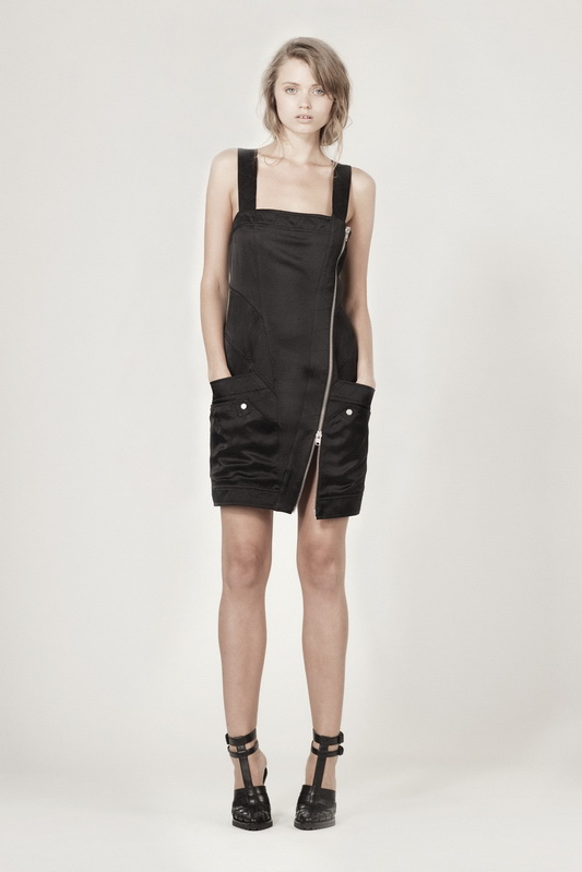 Alexander Wang 10ĸDƬ