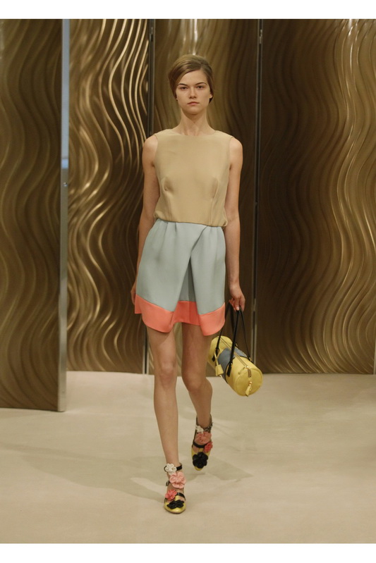 Prada 10ĸDƬ